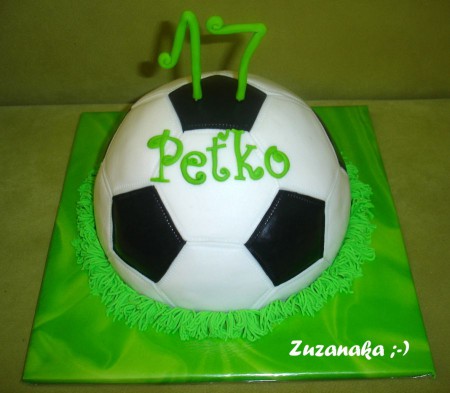 Futbalová lopta (2,4 kg)